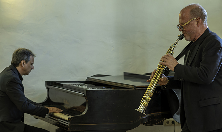 Saxophonist Ralf Benschu und Organist Jens Goldhardt