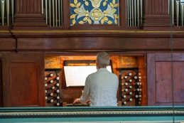 Organist André Jolig